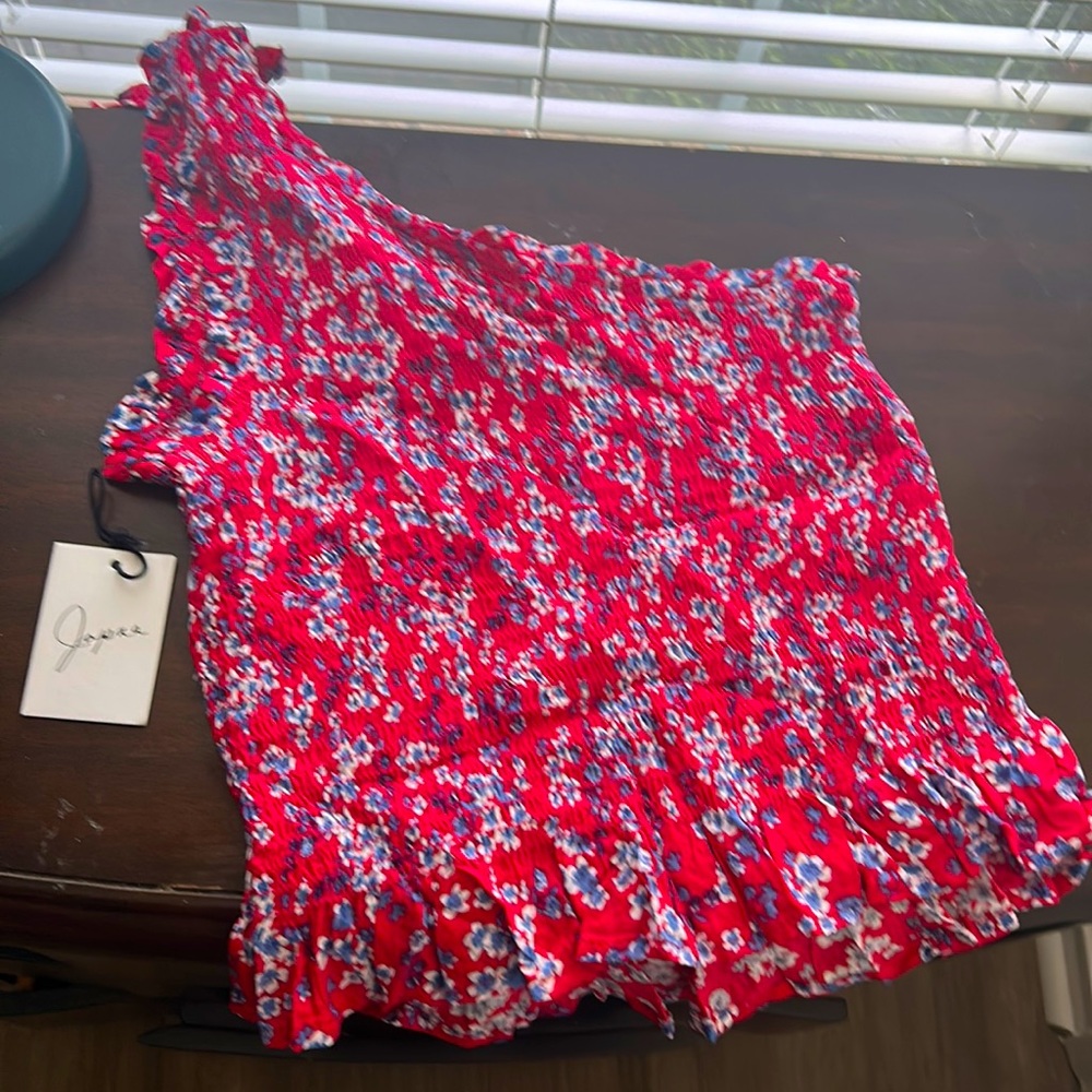 Ruffled flowy one shoulder top